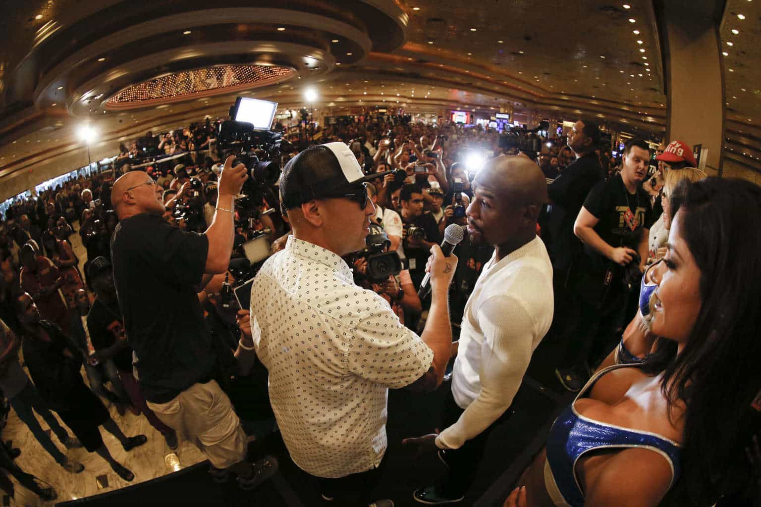 "Es falso que Pacquiao y yo vayamos a enfrentarnos": Mayweather