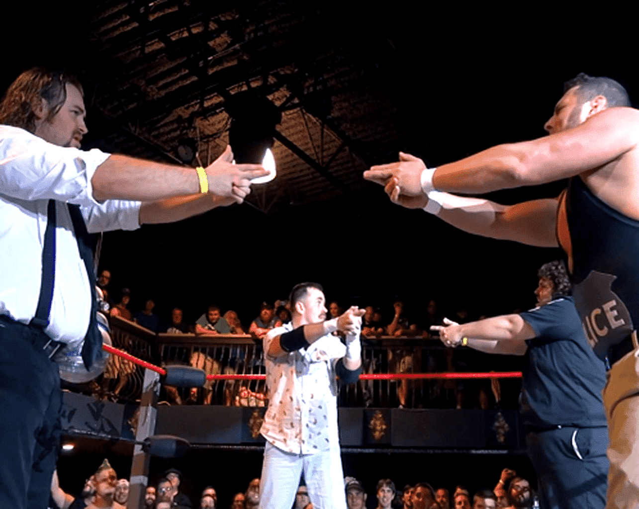 En Beyond Wrestling, un «Mexican Standoff» luchístico Superluchas