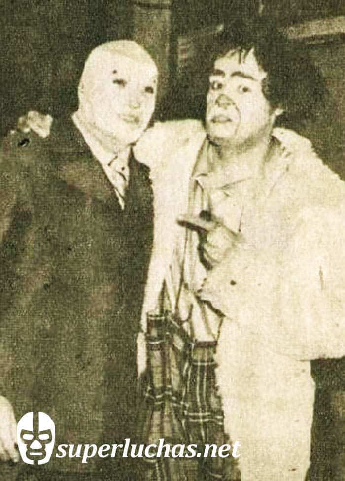 En un día como hoy... 1971: El Santo y Angélica María en el Circo Atayde 5 Santo y Manuel López Ochoa