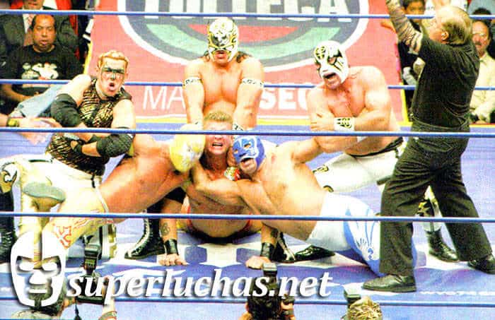 Los Guerreros de la Atlántida vs. Místico, Marco Corleone y Blue Panther