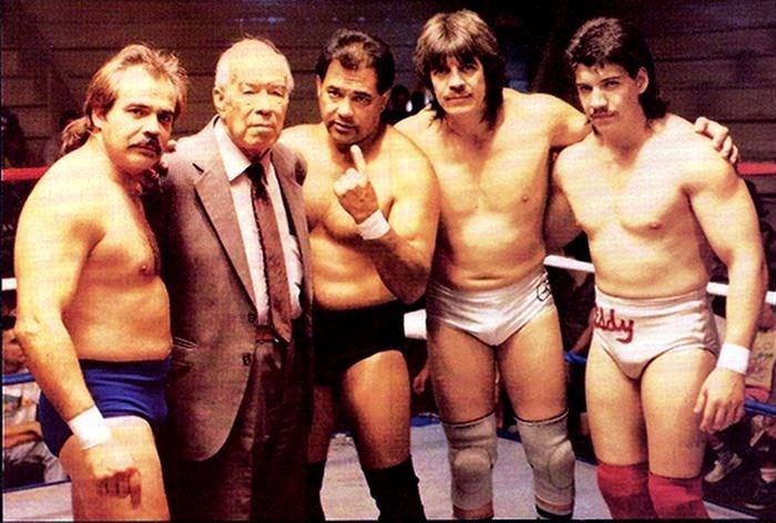Gori Guerrero al HOF Atlético de El Paso, Texas 5 Familia Guerrero