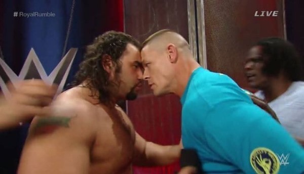Rusev y John Cena Carean en Backstage de WWE Royal Rumble 2015