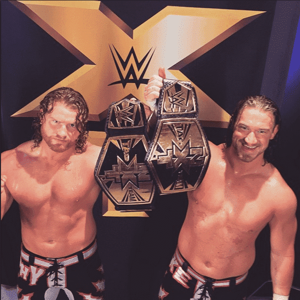 Wesley Blake & Buddy Murphy como campeones de parejas de NXT - instagram.com/wwenxt