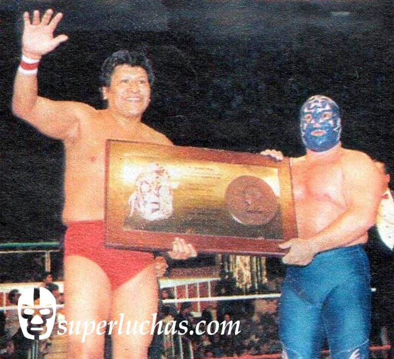 En un día como hoy... 1999: Hijo del Santo y Negro Casas vs. Scorpío Jr. y Bestia Salvaje, apostando máscaras y cabelleras 8 Ringo Mendoza y Súper Astro