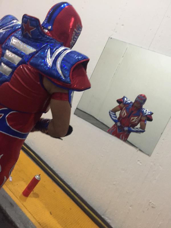 Texano Jr. es el Rey de Reyes AAA 2015 2 Aerostar - Image by AAA