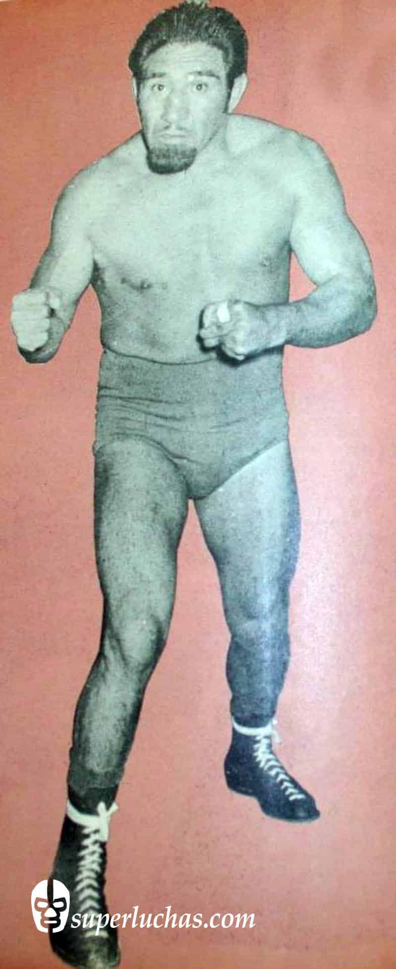En un día como hoy... 2006: Relámpago rapa a Máscara Mágica en dos al hilo... 1949: Gori Guerrero, Campeón Mundial Welter 11 Chivo García