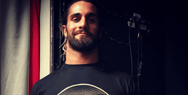 Seth Rollins como campeón mundial de peso completo WWE - instagram.com/wwe