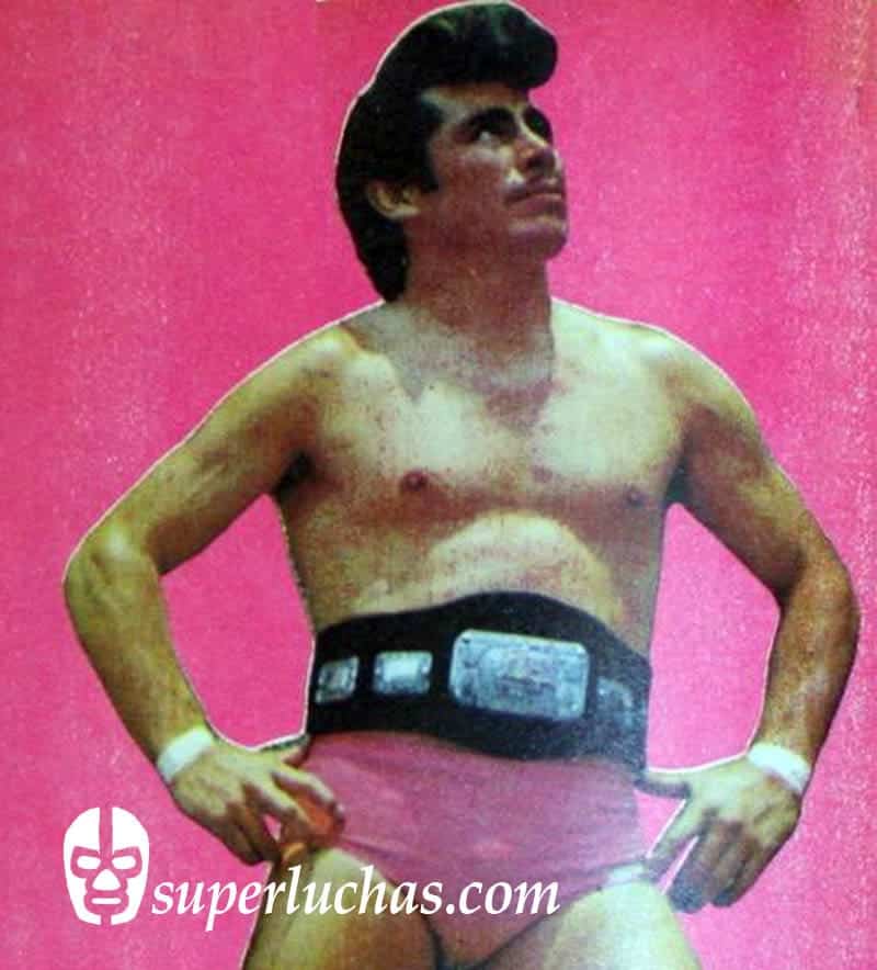 En un día como hoy... 1981: Fallece Memo Rubio... 1967: Rubén Juárez y Raúl Reyes vs. los Espantos 12 Heriberto "Rizado" Ruiz