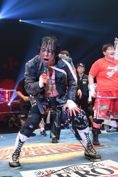 Onita Pro Resultados “Oedo Cho Hanabi” 23/05/2015 Superluchas