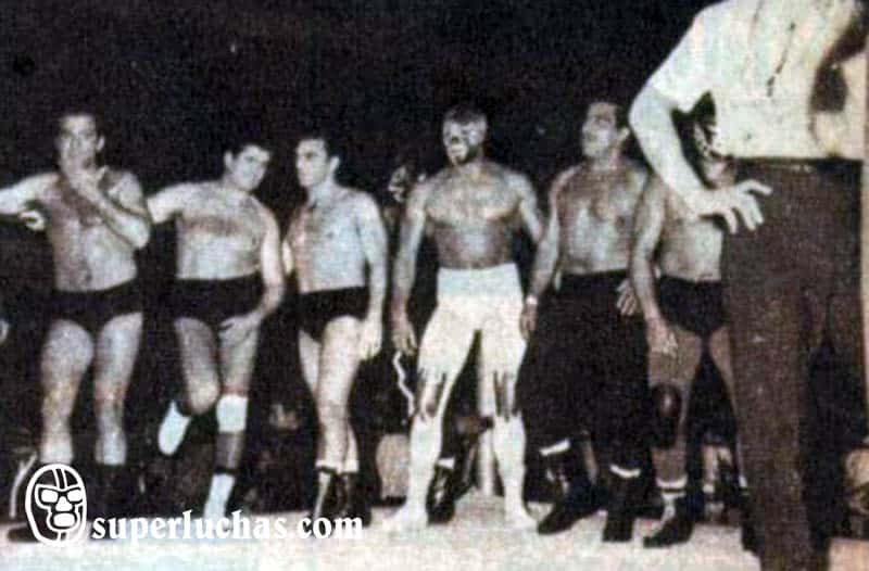 En un día como hoy... 1965: Hace medio siglo, Mil Máscaras debuta en la Arena México 3 Mil Máscaras