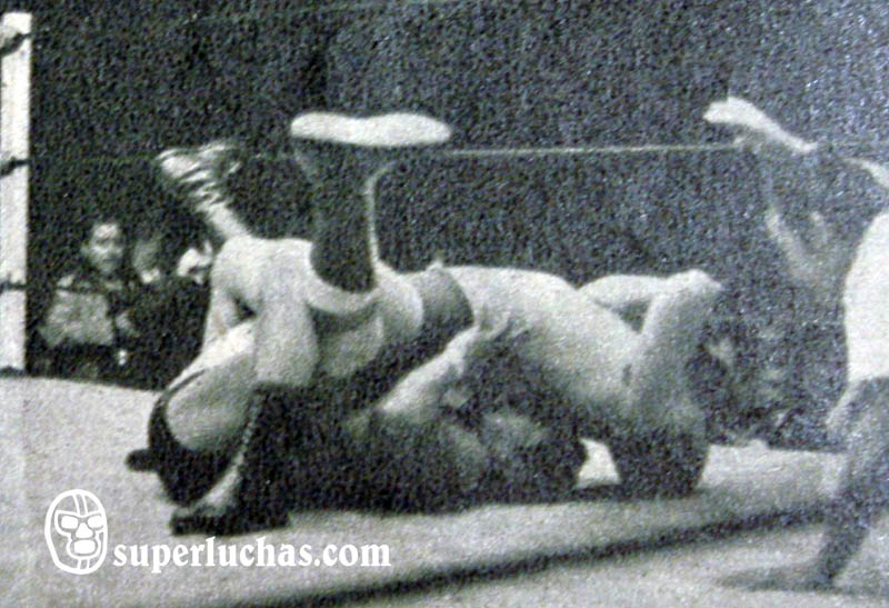 Alfonso Dantés vs. Ray Mendoza