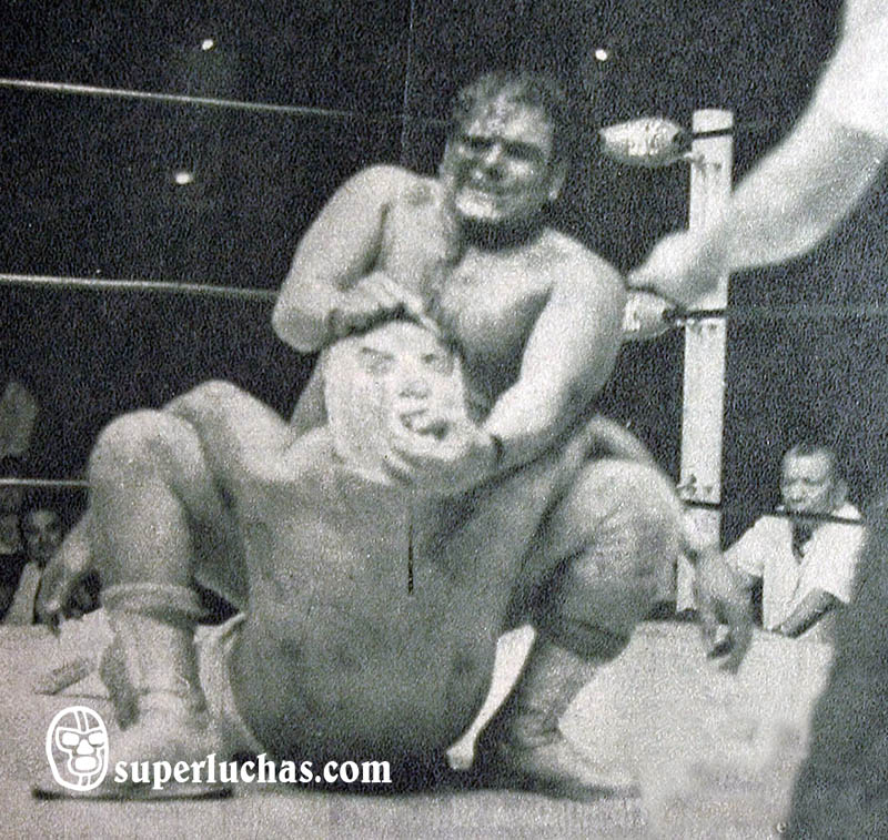 Ángel Blanco vs. Raúl Reyes