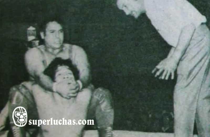 Enrique Vera vs. Raúl Reyes