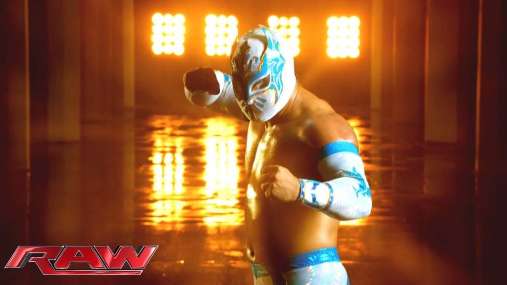 Imagen de Sin Cara Original (Carístico) en Promoción de The Lucha Dragons (02/11/2015) / YouTube.com/WWE
