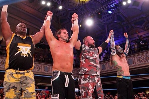 Jeff Hardy: "A Matt y a mí nos gustaría terminar nuestra carrera en WWE." 2 La última lucha entre Dudleys y Hardys, en TNA. Foto Archivo