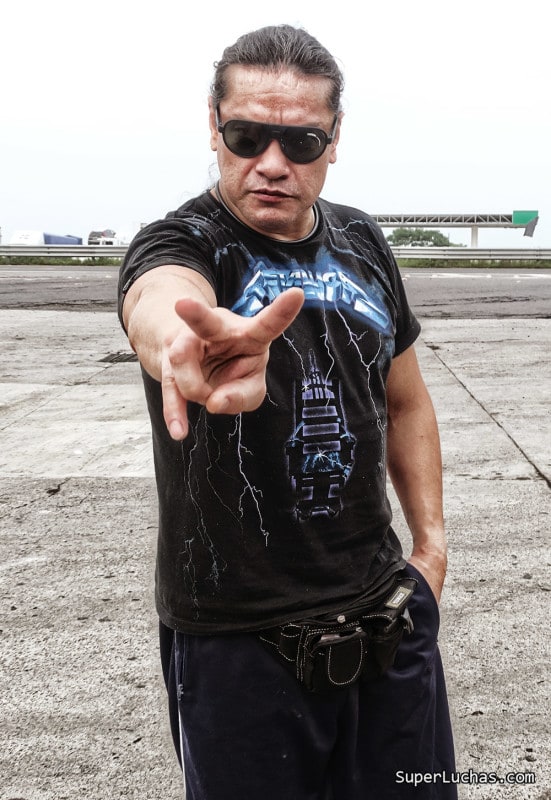 Heavy Metal inicia cursos de lucha libre: “Si se esfuerzan y descubren que tienen vocación, encontrarán el camino” 4 Heavy Metal
