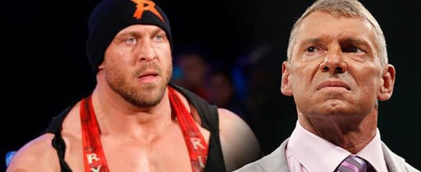 Ryback y Vince McMahon / AllWrestlingNews.com Ryback ataca a Vince McMahon