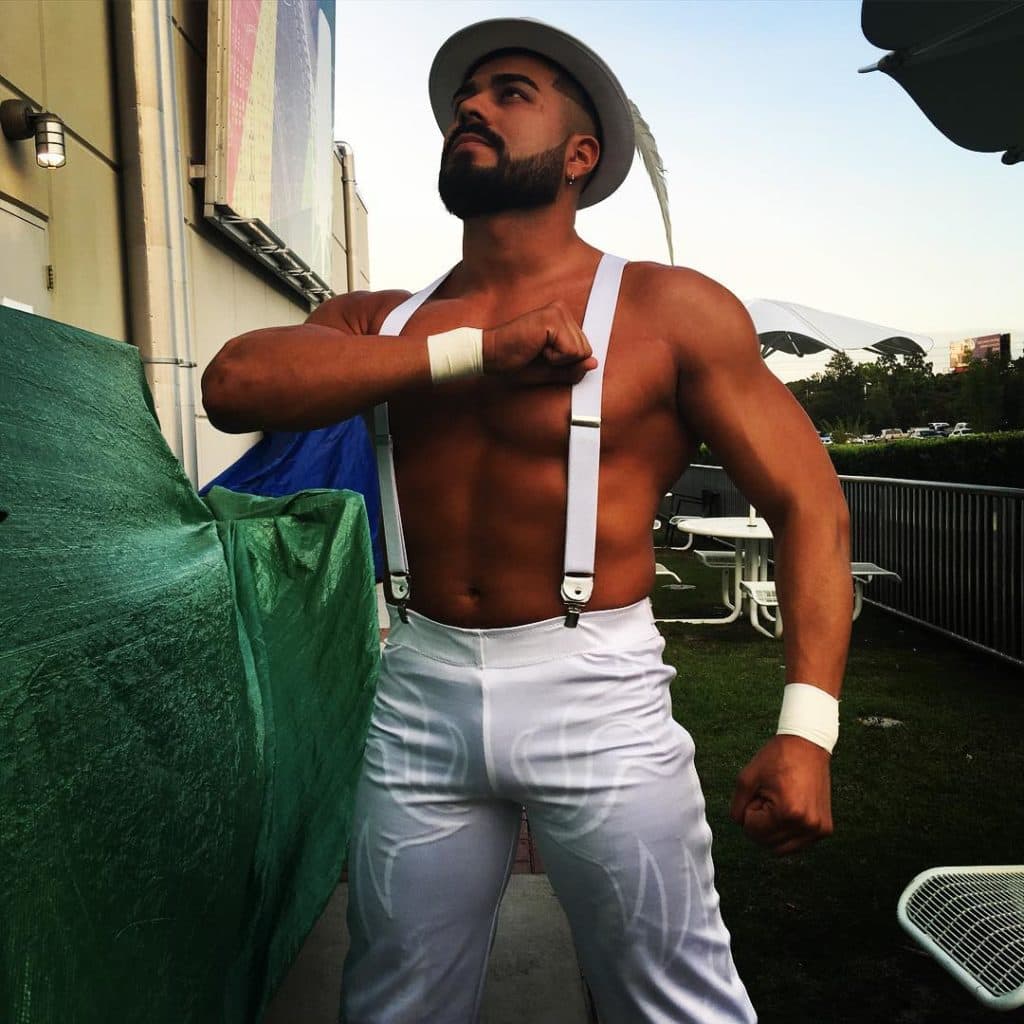 Andrade "Cien" Almas debuta en NXT TakerOver The End (08/06/2016) / Instagram.com/WWE