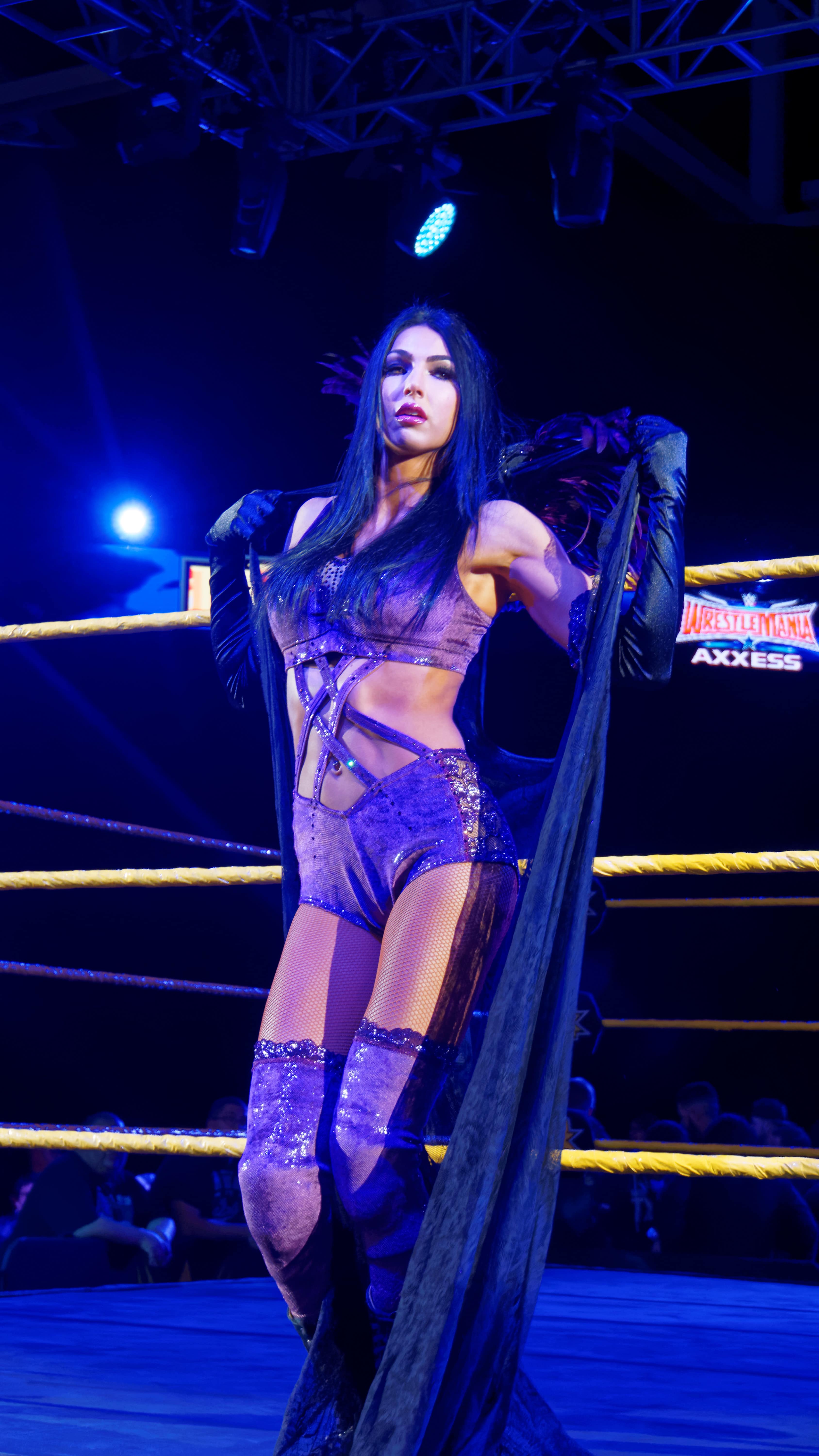 La sexy Billie Kay cumple su sueño y debuta en WWE - "No puedo describirlo" 6 Billie Kay en el WrestleMania 32 Axxess (01/04/2016) - Photo by: Miguel Discart - Flickr.com