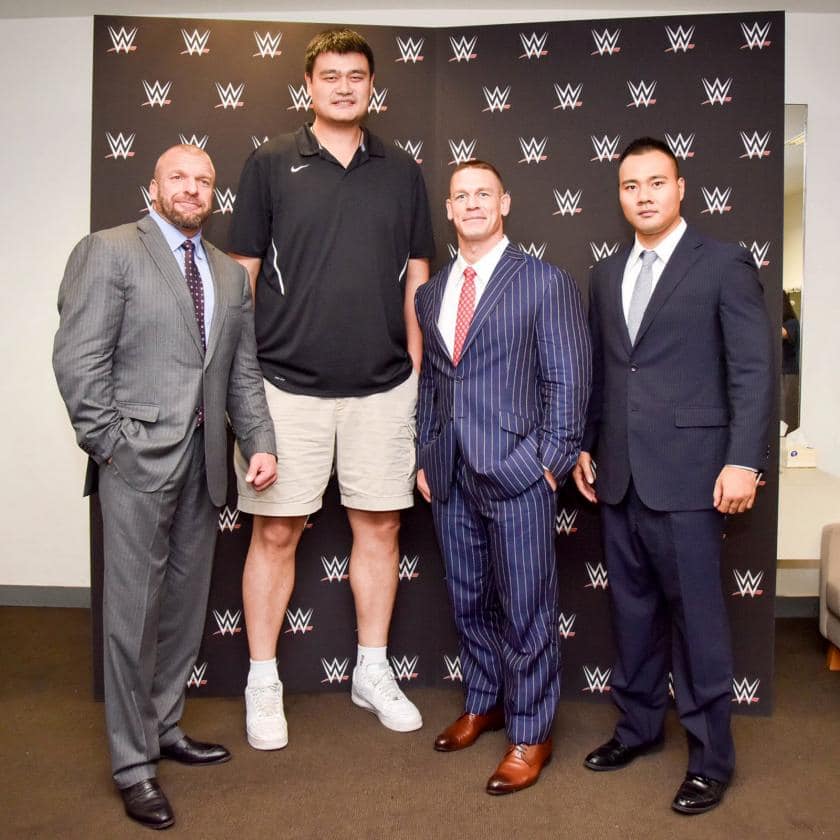 Triple H, Yao Ming, John Cena y Bin Wang (16/06/2016) / WWE.com