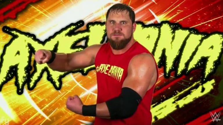 Curtis Axel con la AxelMania en WWE