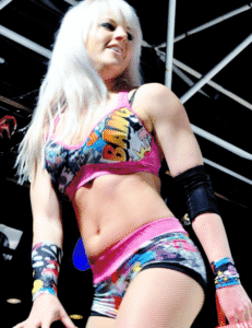 Se vuelve a encender la revolución femenil: Candice LeRae debuta en NXT 4 Se vuelve a encender la revolución femenil: Candice LeRae debuta en NXT 4