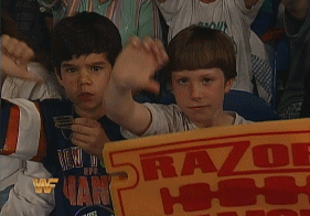 Monday Night Raw Clásico (16 mayo 1994) — Yokozuna vs. Earthquake en lucha sumo 28 Monday Night Raw Clásico (16 mayo 1994) — Yokozuna vs. Earthquake en lucha sumo 28
