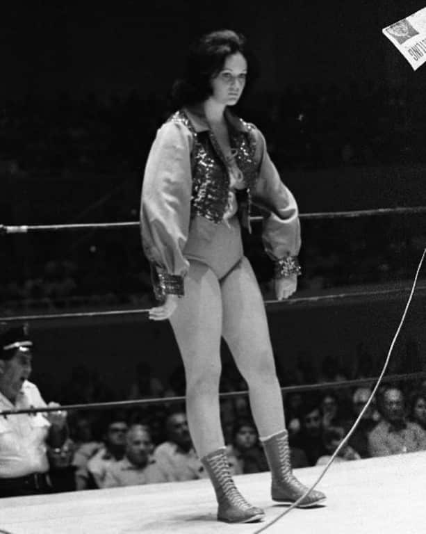 El error de WWE al honrar a Fabulous Moolah con la campal 3 El error de WWE al honrar a Fabulous Moolah con la campal 3