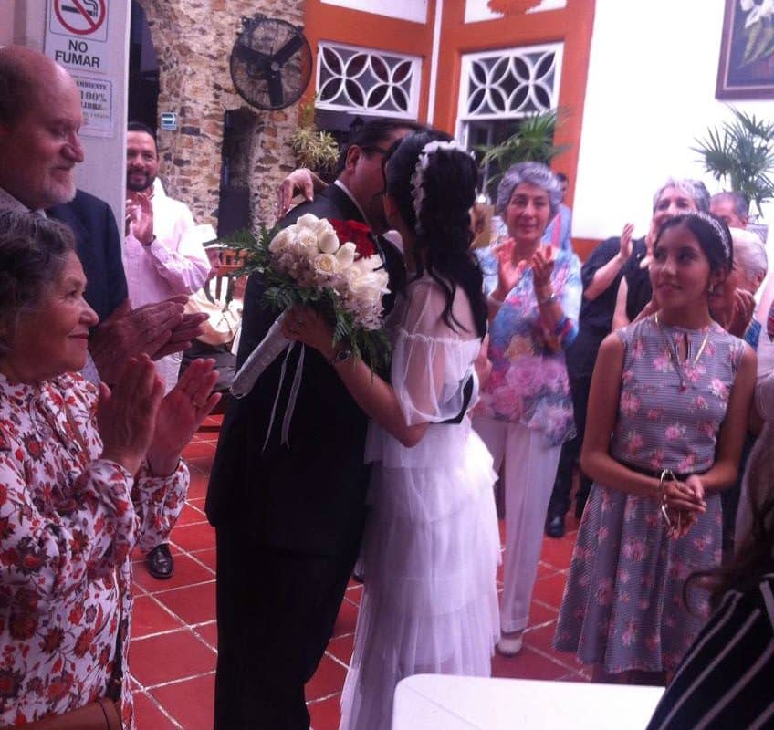 ¡Felicidades a nuestro Editor en Jefe, Ernesto Ocampo por su boda! 3 ¡Felicidades a nuestro Editor en Jefe, Ernesto Ocampo por su boda! 3