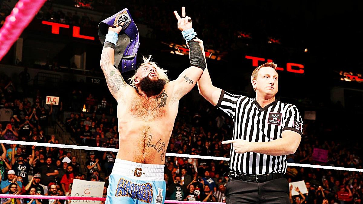 Enzo Amore sugirió una "invasión" de WWE Raw ayer 2 Amore invasión Raw