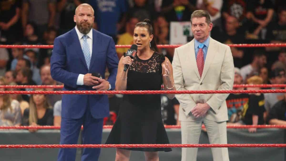 Triple H aclara: ¿hay planes para un retiro de Vince McMahon? 2 McMahon