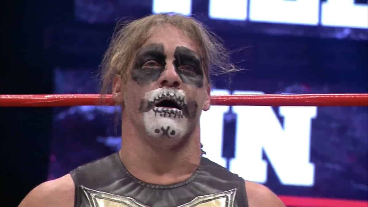 Chris Jericho atacó a Kenny Omega en All In