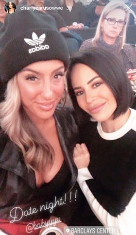 Charly Caruso desmiente rumores sobre su lesbianismo 2 Charly Caruso y su amiga Victoria Mazzeo / Instagram.com/CharlyCarusoWWE