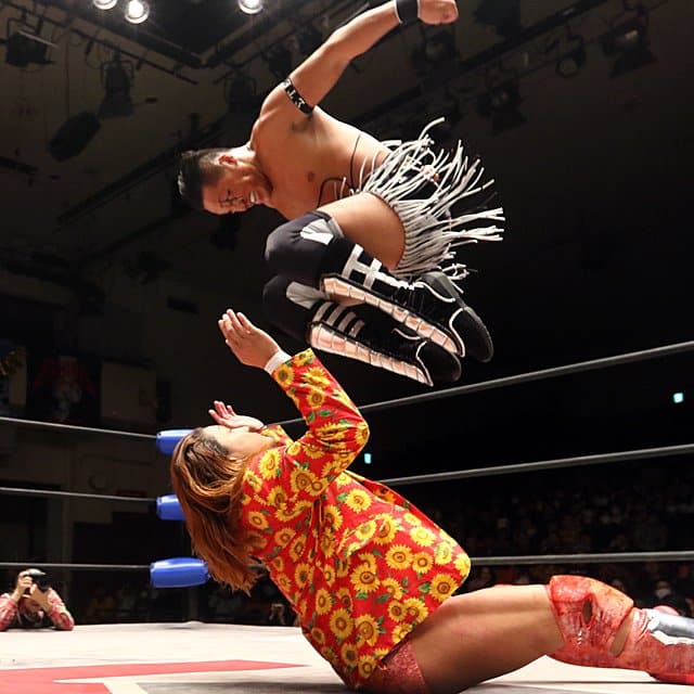 W-1: “Wrestle-1 Tour 2019 Sunrise” T-Hawk destrona a Ashino 4 W-1: “Wrestle-1 Tour 2019 Sunrise” T-Hawk destrona a Ashino 4