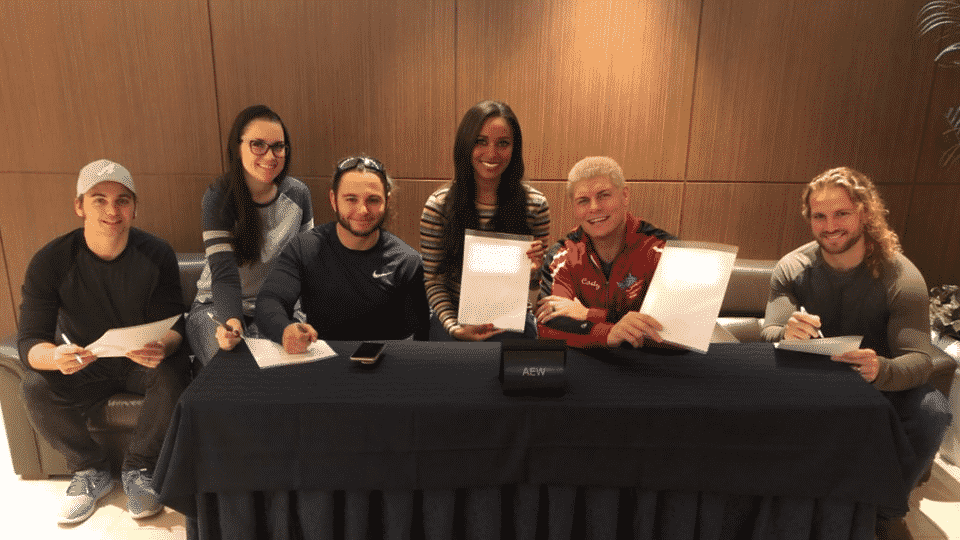 ¿Guerra con WWE? El día en que AEW emitiría su show de televisión 3 ¿Guerra con WWE? El día en que AEW emitiría su show de televisión 1
