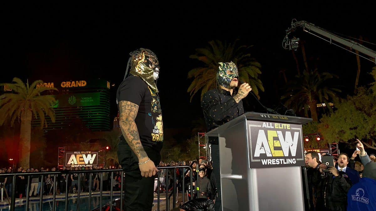 Rey Fénix da el susto a una semana de All Out 2 Rey Fénix da el susto a una semana de All Out 1