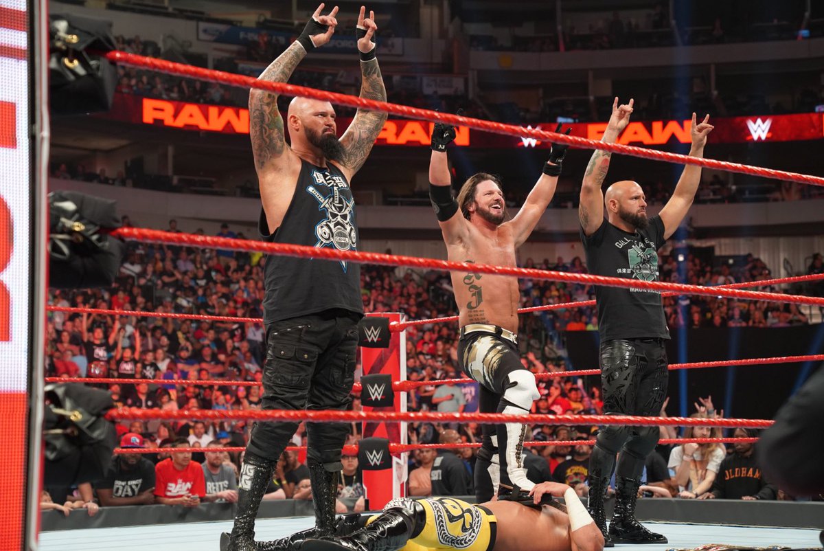 AJ Styles culpa a Paul Heyman