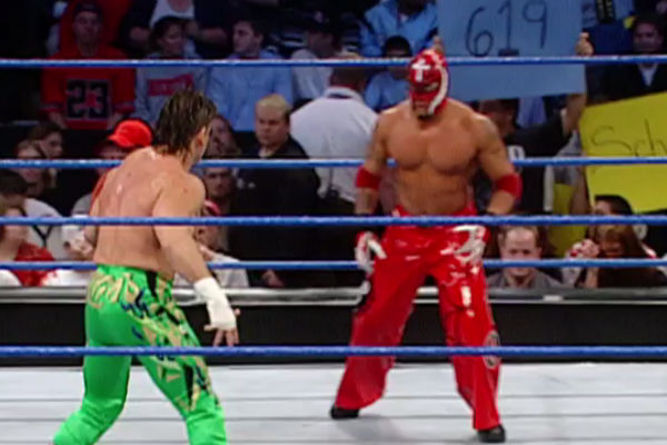 Tres grandes luchas de SmackDown! en la era Heyman 4 SmackDown!