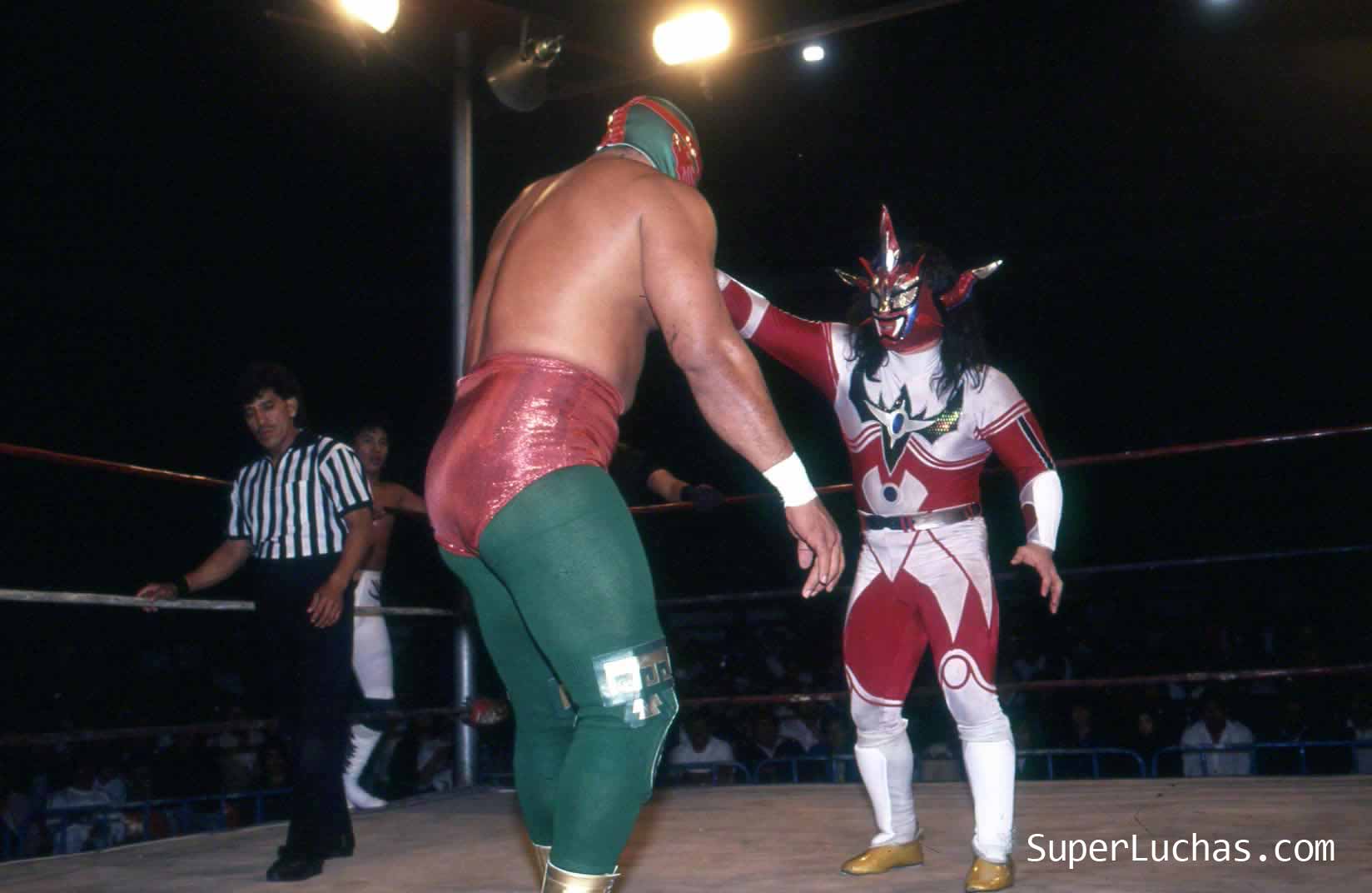 1991, Toreo: La segunda gira de Jushin "Thunder" Liger en México 3 Jushin "Thunder Liger
