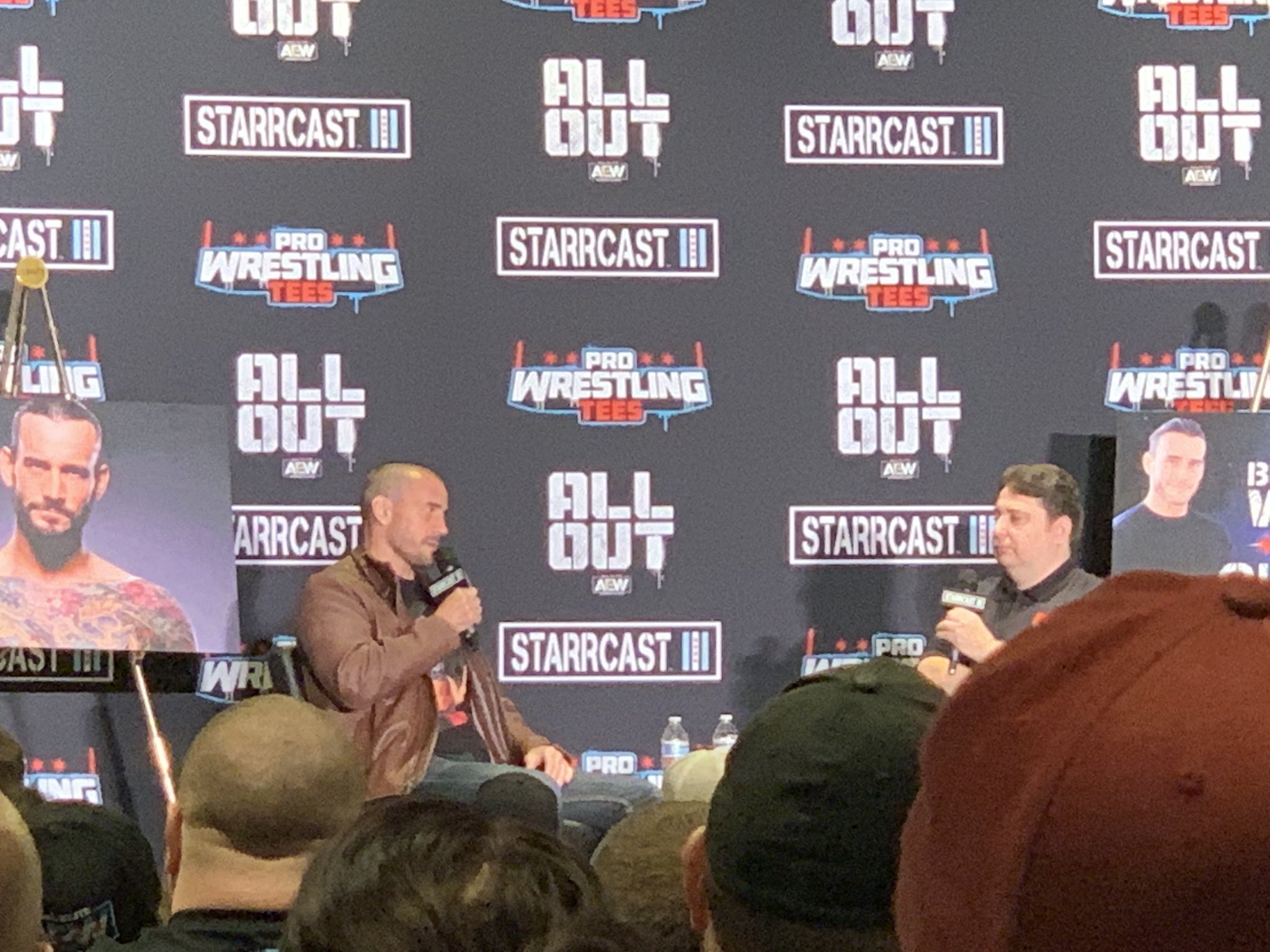 CM Punk habla de todo en Starrcast 2 CM Punk presente en Starrcasts III (31/08/2019) / Twitter.com/BodyslamNet/