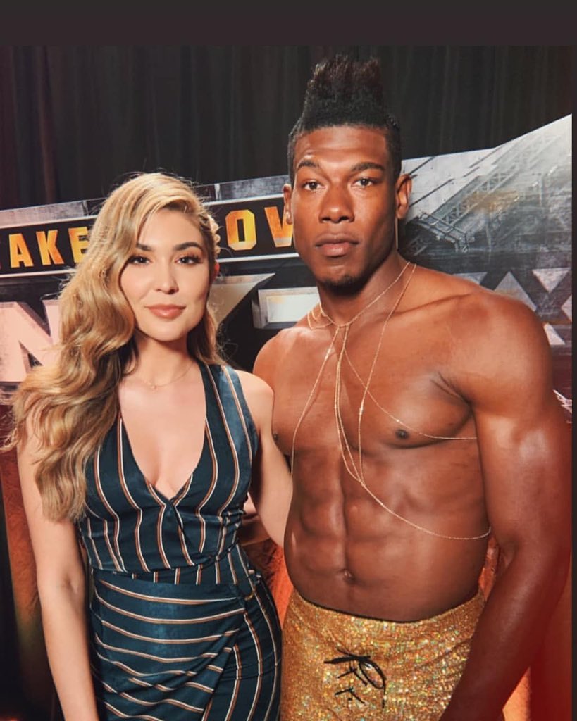 Cathy Kelley está soltera Terminó su relación con Velveteen Dream