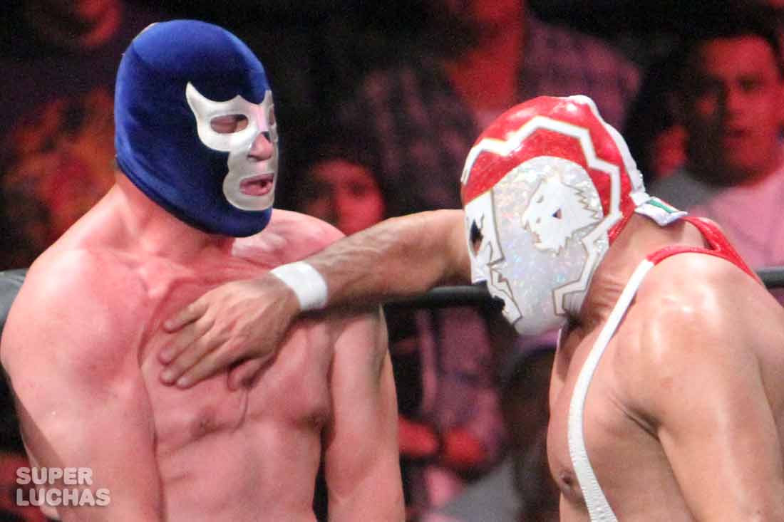Ecos de AAA Invading New York: Galería gráfica 19 Blue Demon Jr. vs. Dr. Wagner Jr.