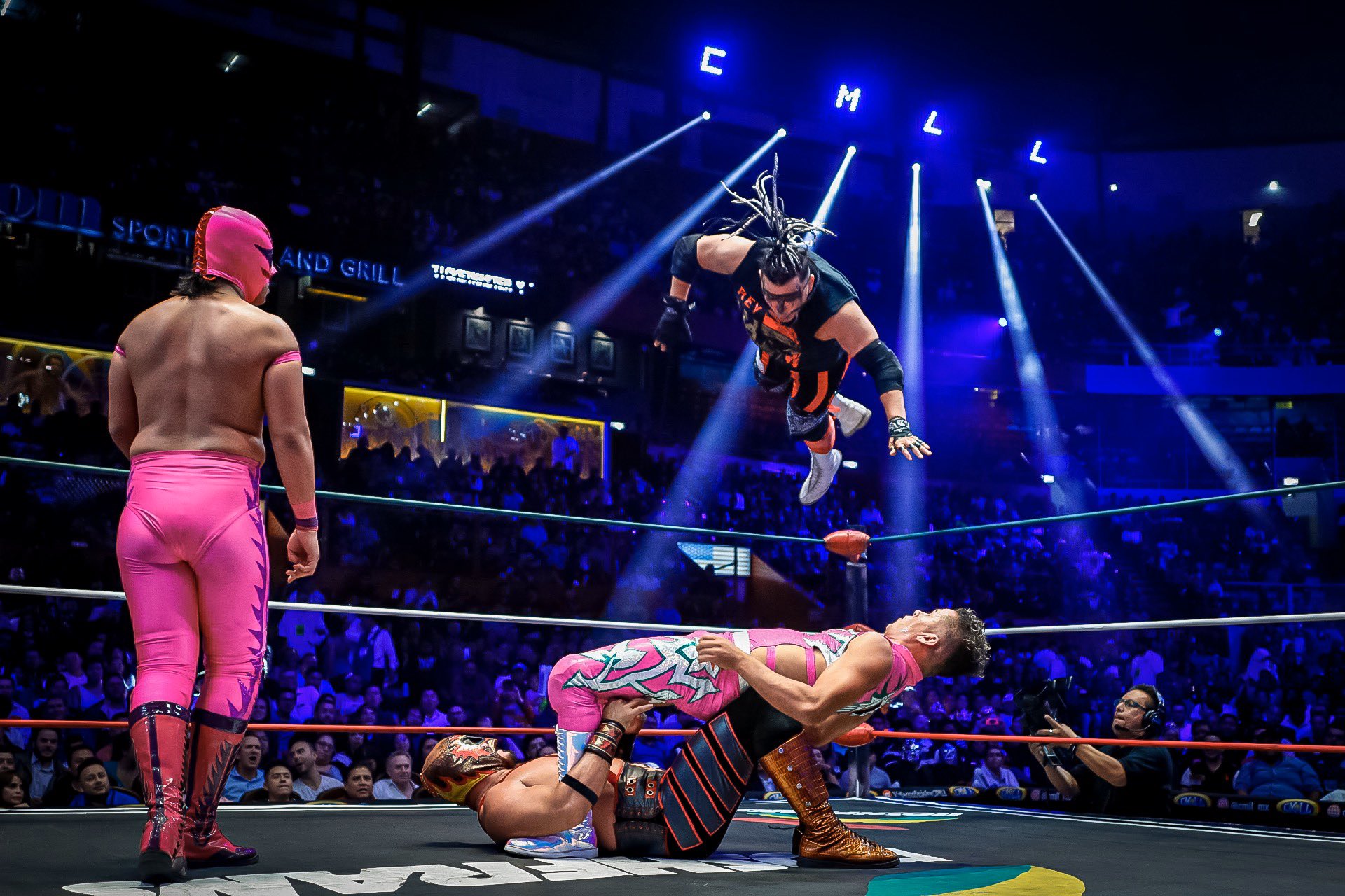CMLL Aniversario 86 (27 de septiembre 2019) | Resultados en vivo | 7 cabelleras en juego 8 CMLL Aniversario 86 (27 de septiembre 2019) | Resultados en vivo | 7 cabelleras en juego 4