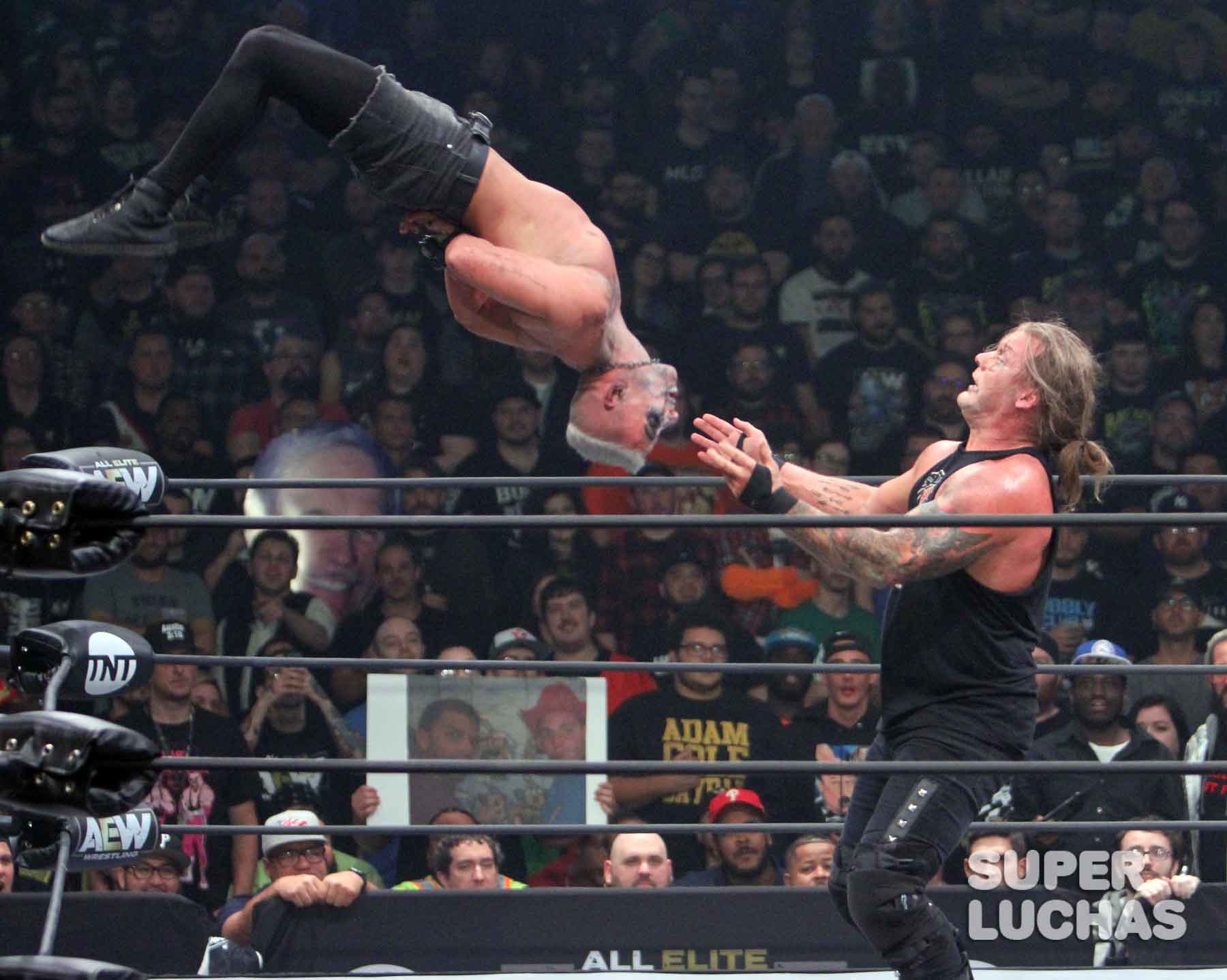 AEW en Philadelphia: Galería fotográfica de George Tahinos 20 AEW Dynamite en Philadelphia