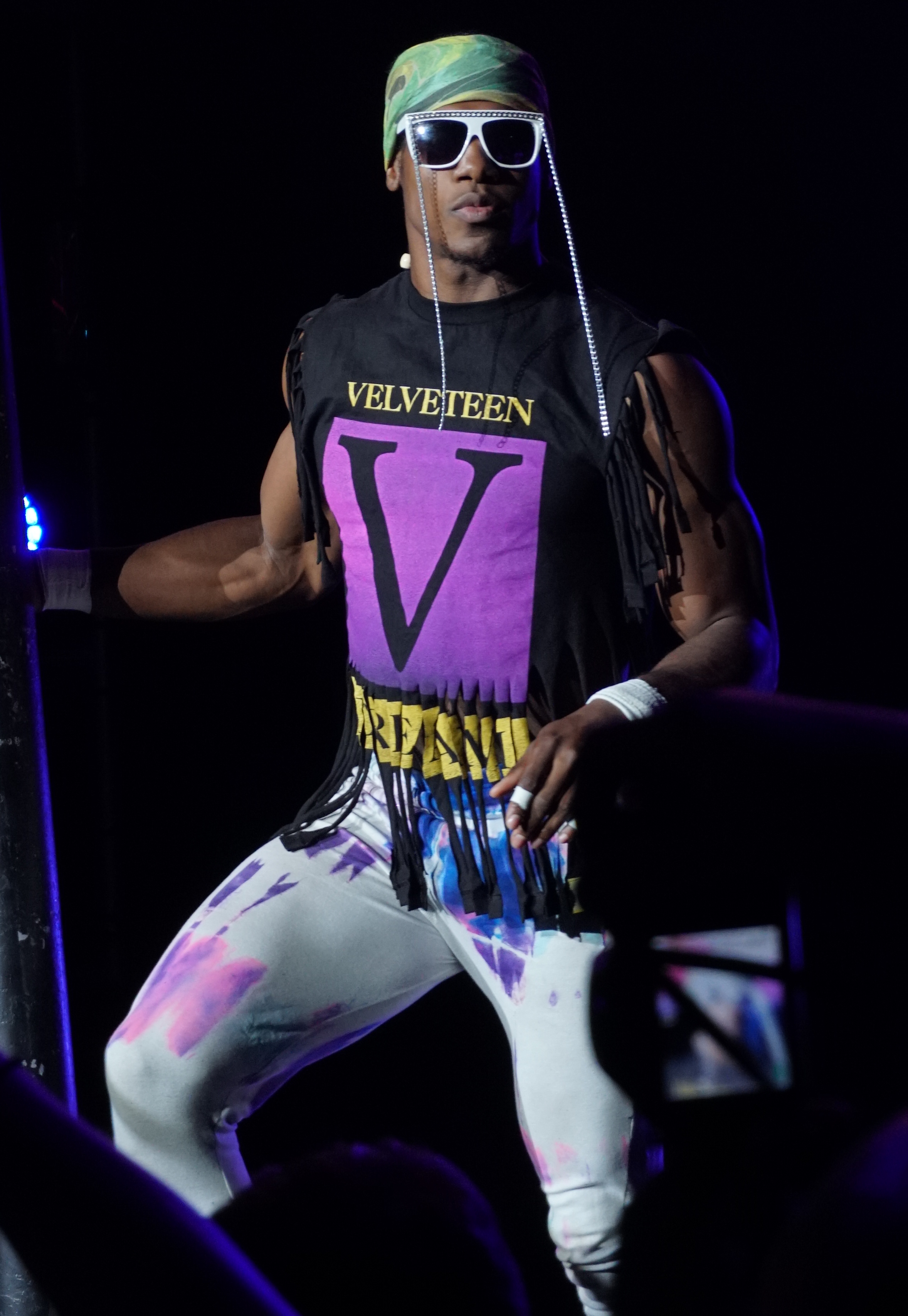 ¿Y Velveteen Dream? ¿Volverá durante la invasión? 2 lesión de Velveteen Dream