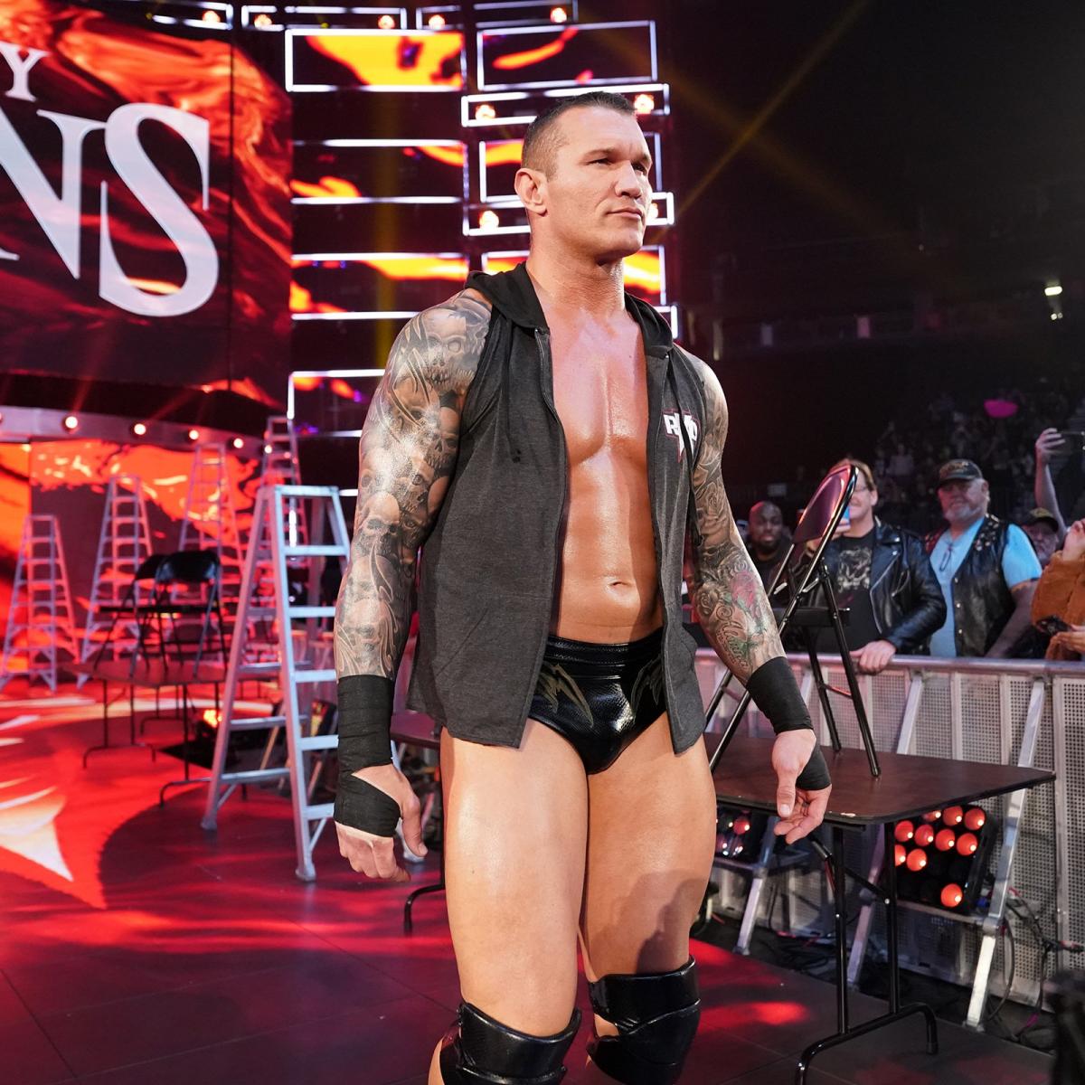 ¿Randy Orton utilizó a AEW para mejorar su contrato con WWE? Cody opina 2 Randy Orton