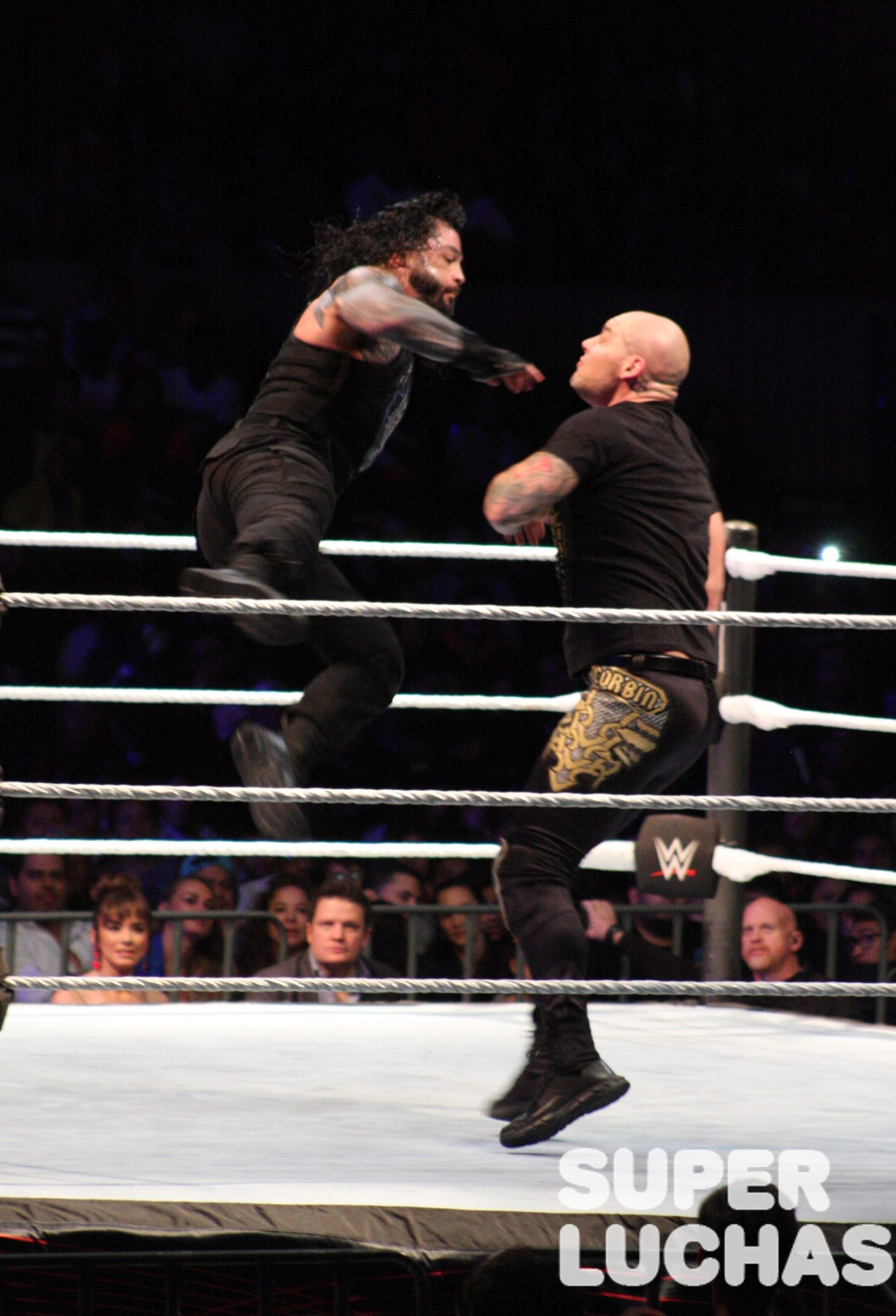 WWE en México: Galería y resultados 30/11/19 27 WWE en México: Galería y resultados 30/11/19 25