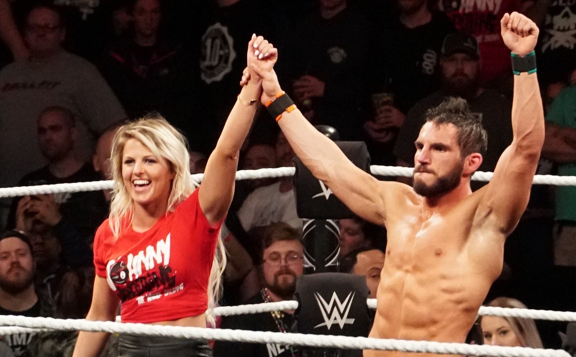 ¡Johnny Gargano reta a Bayley! 2 Bayley vs Candice LeRae, ¿en 2020? Johnny Gargano reta a Bayley