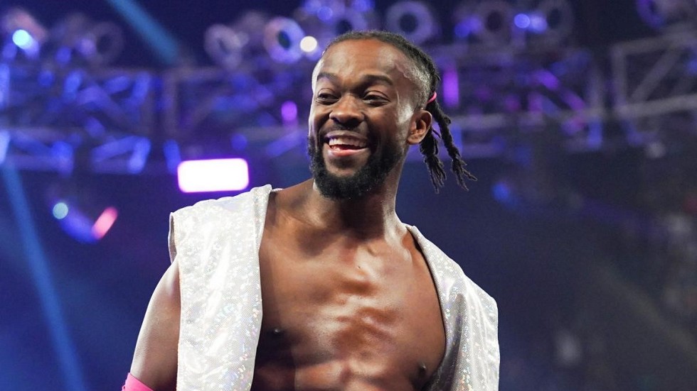 Kofi Kingston, al borde de llanto al recordar cuando ganó el Campeonato WWE 4 Kofi Kingston se emociona