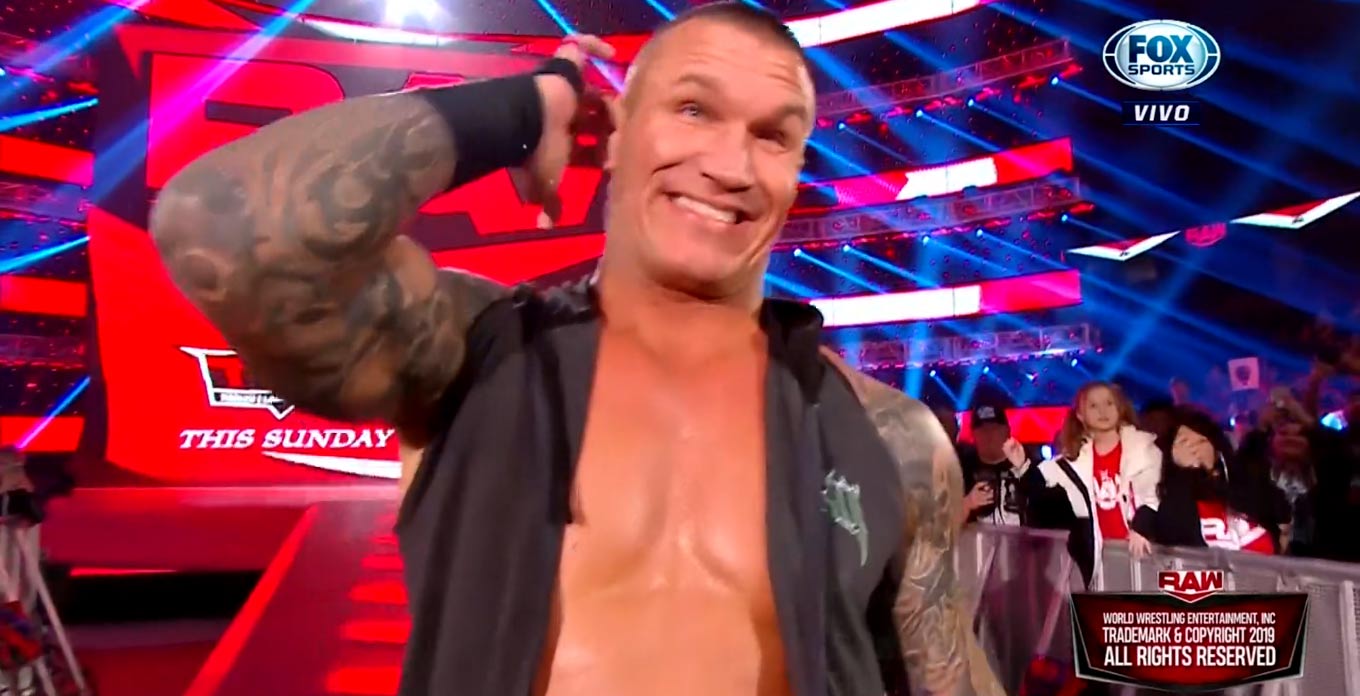WWE RAW (9 de diciembre 2019) | Resultados en vivo | Rey Mysterio vs. AJ Styles 79 Raw 9 de diciembre 2019